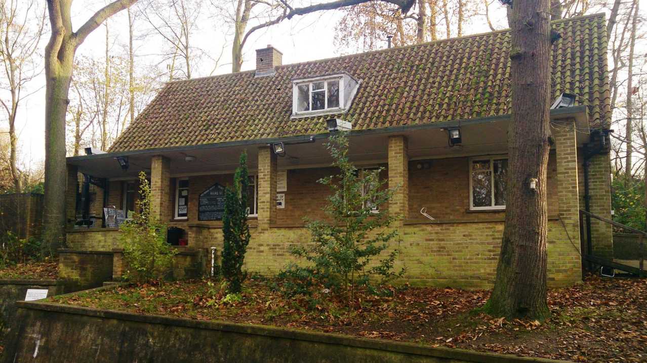 Outside view of Kelvedon Hatch Nuclear Bunker
