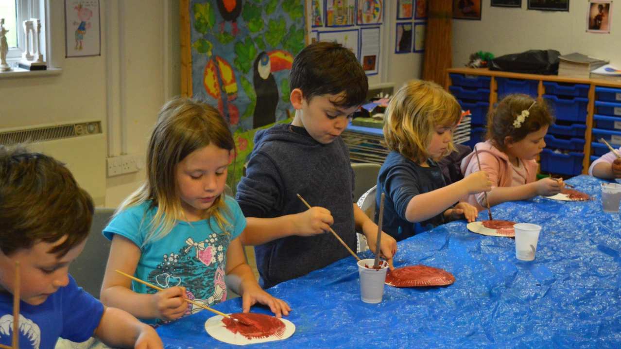 Kids painting at Supercamps in Shrewsbury Kids painting at Supercamps in Shrewsbury