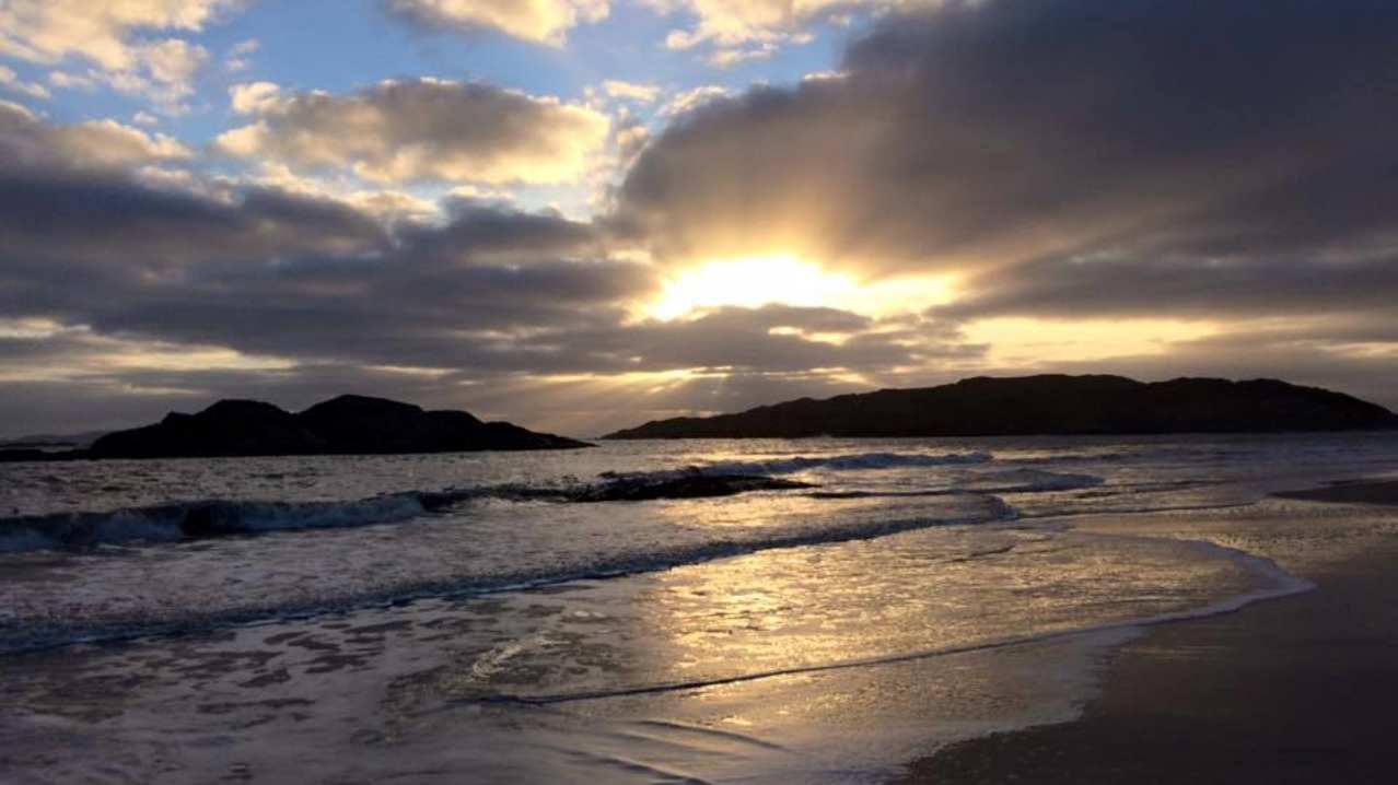 Sunrise at Derrynane Beach in Caherdaniel