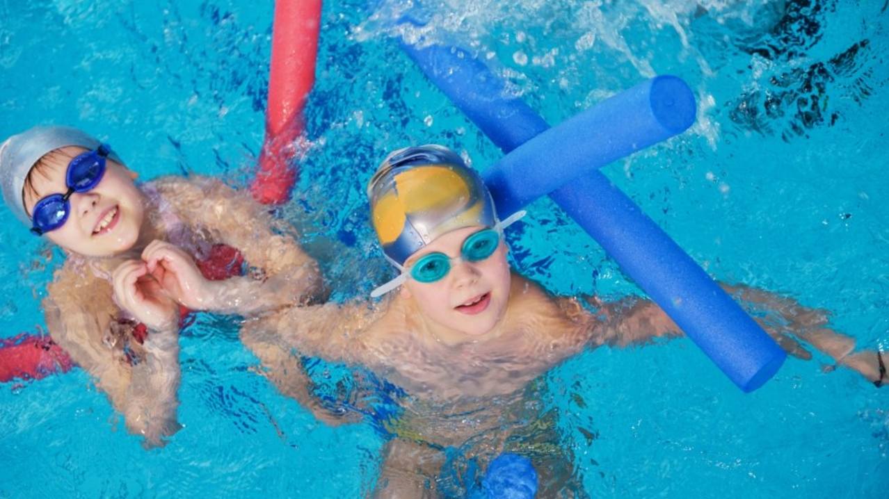 Kids swimming at Silksworth Community Pool, Tennis & Wellness Centre in Sunderland Kids swimming at Silksworth Community Pool, Tennis & Wellness Centre in Sunderland