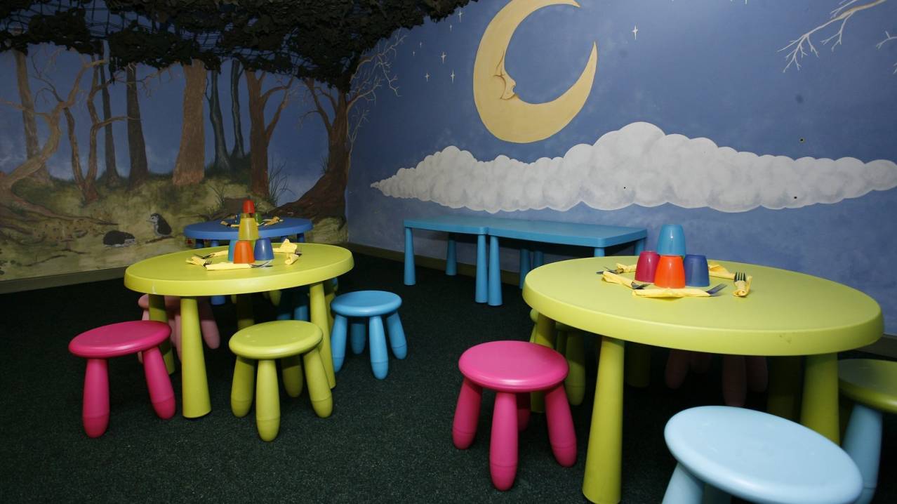 Party tables at Quackers Indoor Soft Play Centre in Newbridge on Wye Party tables at Quackers Indoor Soft Play Centre in Newbridge on Wye