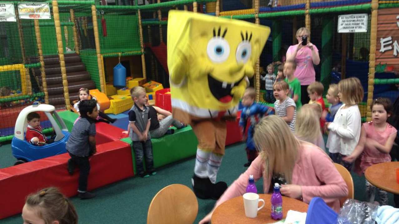 Kids with Spongebob at Jungle Mania Play Centre Sheffield Kids with Spongebob at Jungle Mania Play Centre Sheffield