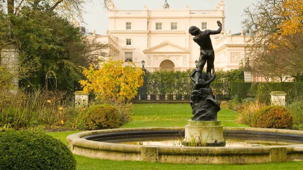 Fountain at The Regents Park Fountain at The Regents Park
