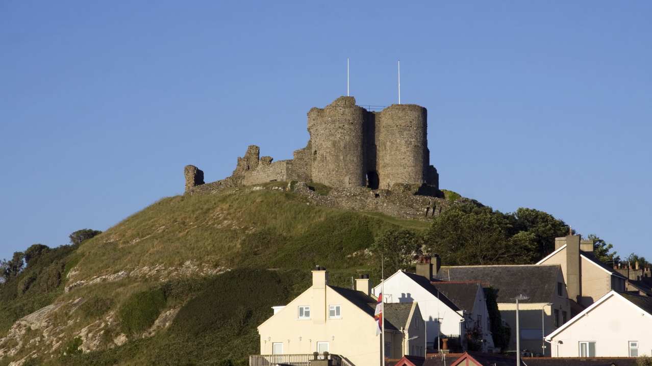 Outside view of Criccieth Castle in Porthmadog Outside view of Criccieth Castle in Porthmadog