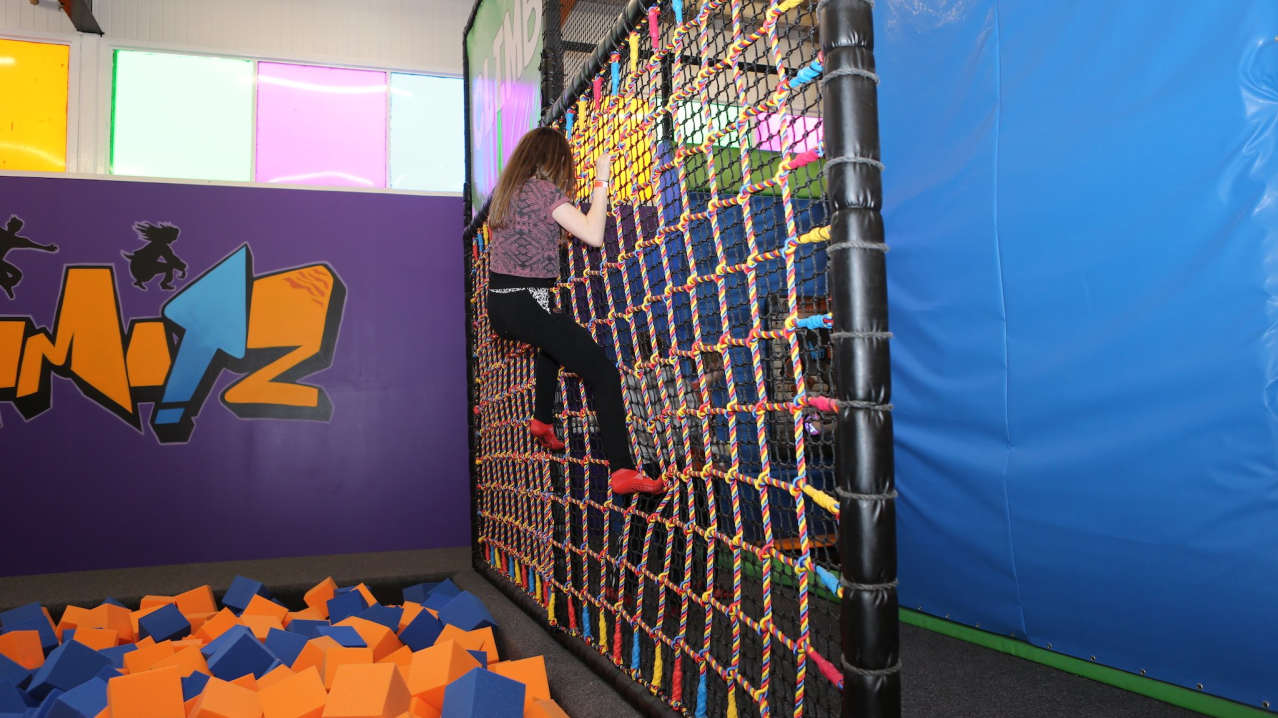 No Limitz Trampoline Park - Featured Image - 2