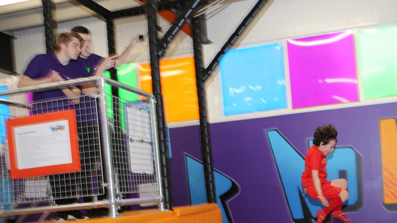 No Limitz Trampoline Park - Featured Image - 3