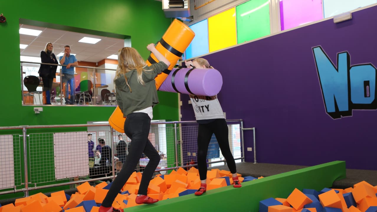 No Limitz Trampoline Park - Featured Image - 1