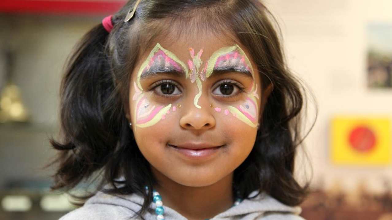 Girl with face paint at Leamington Spa Art Gallery Girl with face paint at Leamington Spa Art Gallery