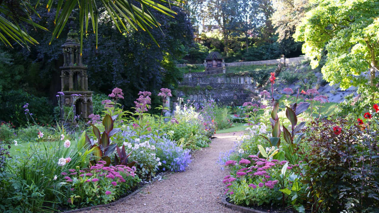 Walk way at The Plantation Garden in Norwich