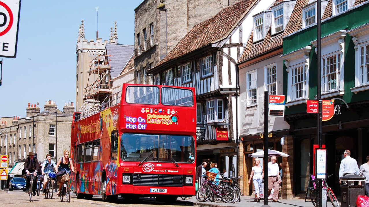 City Sightseeing Cambridge Hop on Hop off Tour bus City Sightseeing Cambridge Hop on Hop off Tour bus