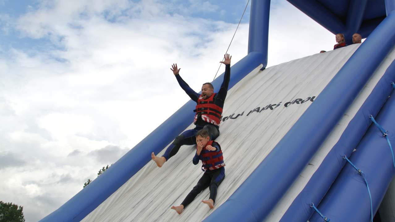 Aqua Park Lakeside - Featured Image - 2 Aqua Park Lakeside - Featured Image - 2