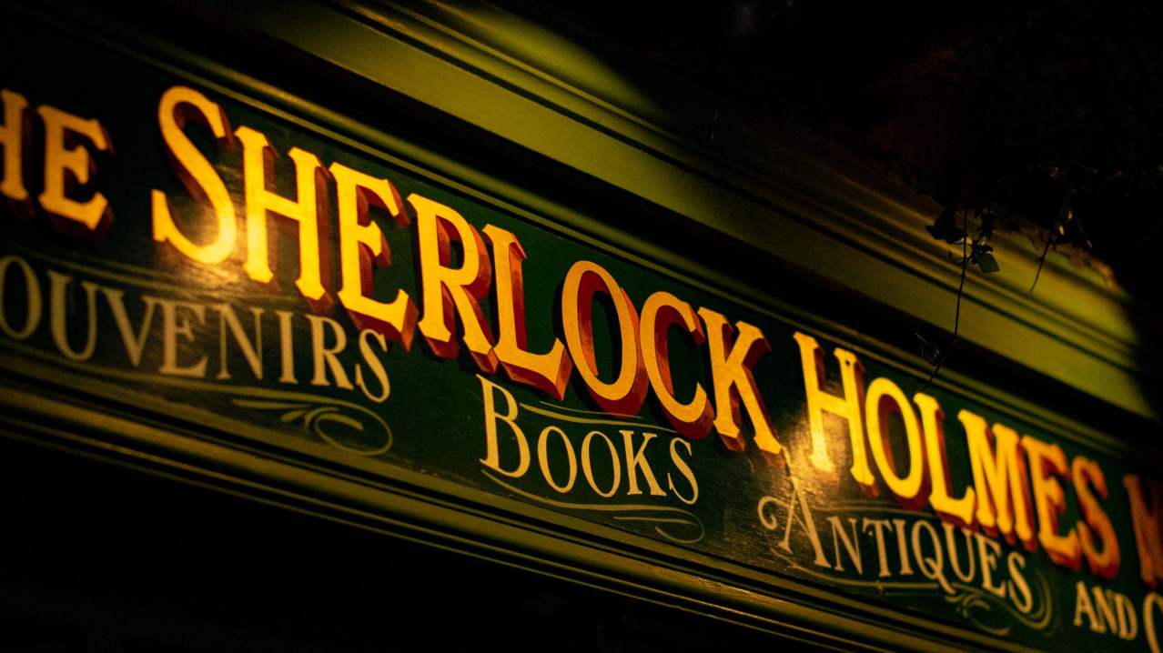 The Sherlock Holmes Museum - Featured Image - 2
