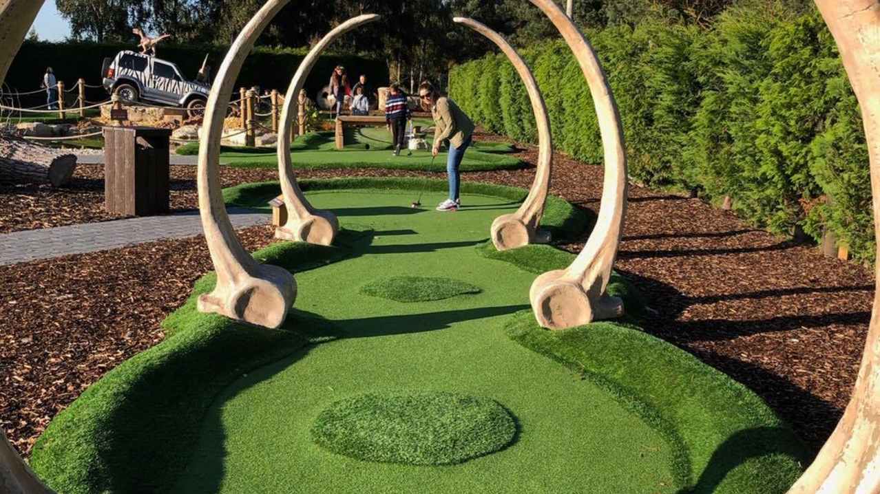 Wolves Adventure Golf - Featured Image - 2 Wolves Adventure Golf - Featured Image - 2
