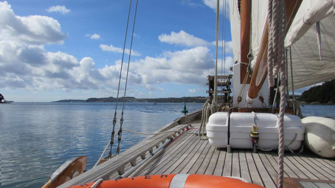 Sailing Barge Drifter - Featured Image - 2 Sailing Barge Drifter - Featured Image - 2