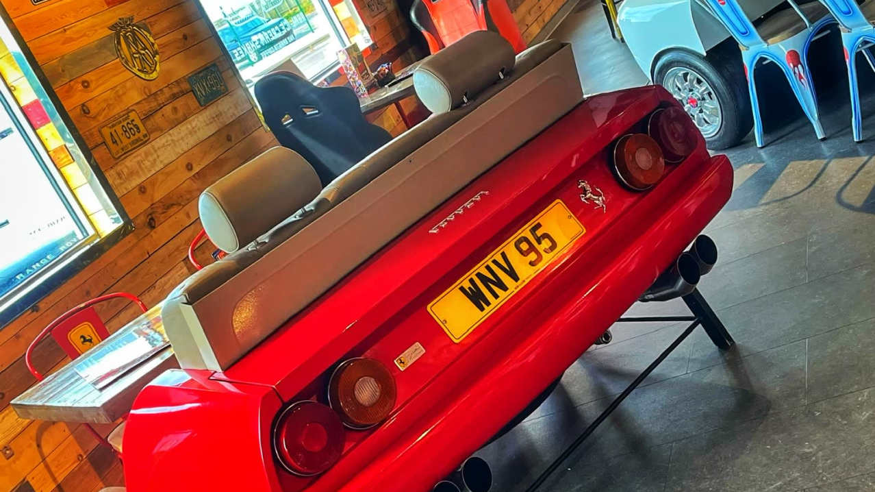 V-ATE PITSTOP SUTTERTON - Featured Image - 2 V-ATE PITSTOP SUTTERTON - Featured Image - 2