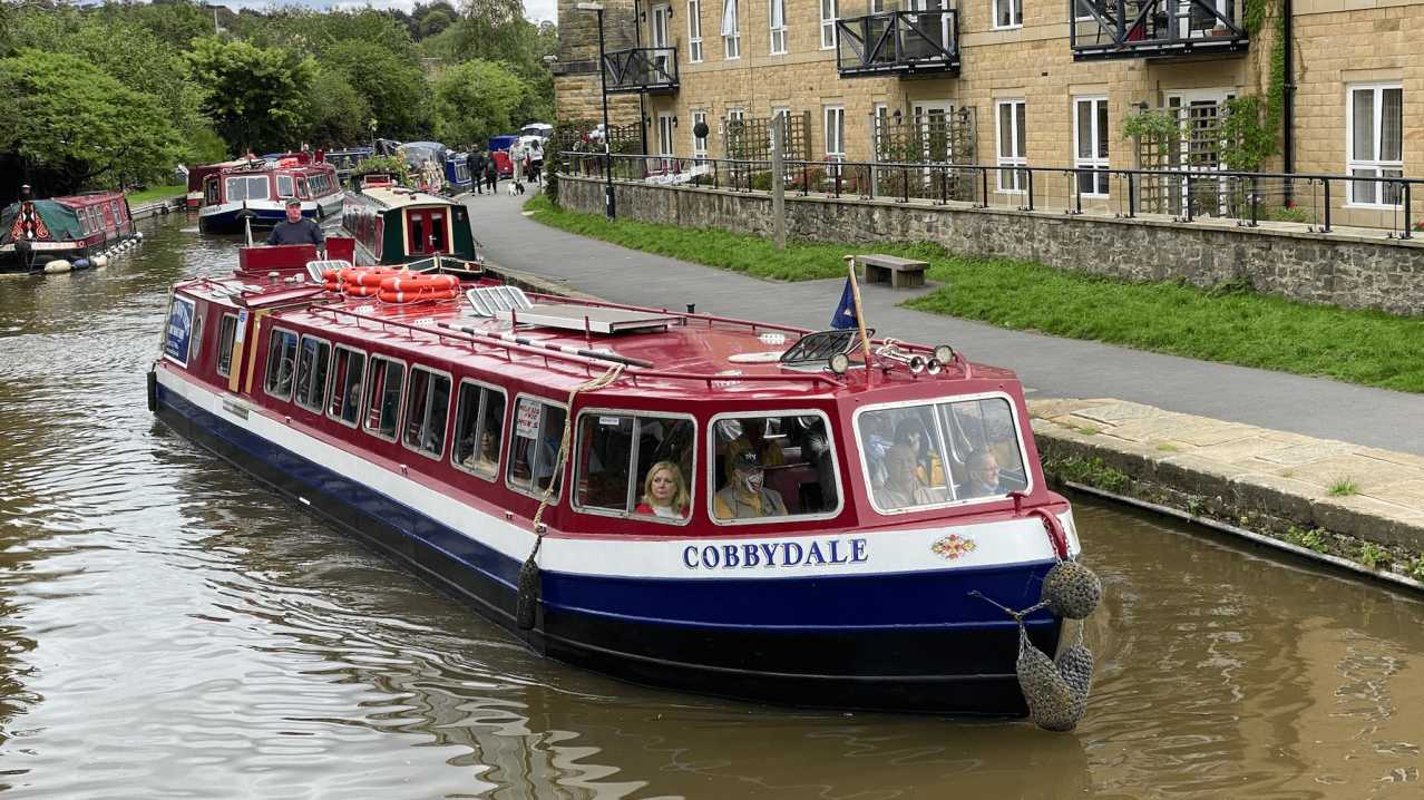 Skipton Boat Trips - Featured Image - 5 Skipton Boat Trips - Featured Image - 5