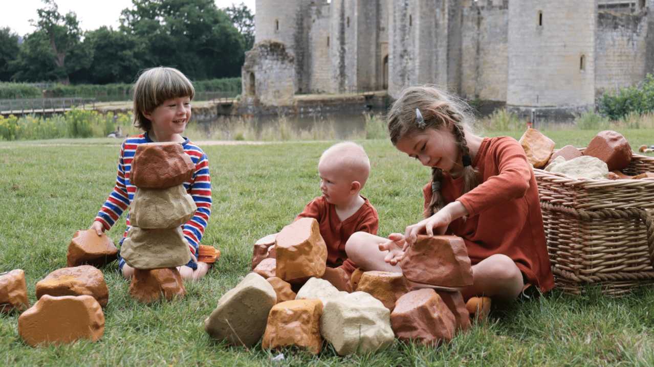 Bodiam Castle - National Trust - Featured Image - 5 Bodiam Castle - National Trust - Featured Image - 5