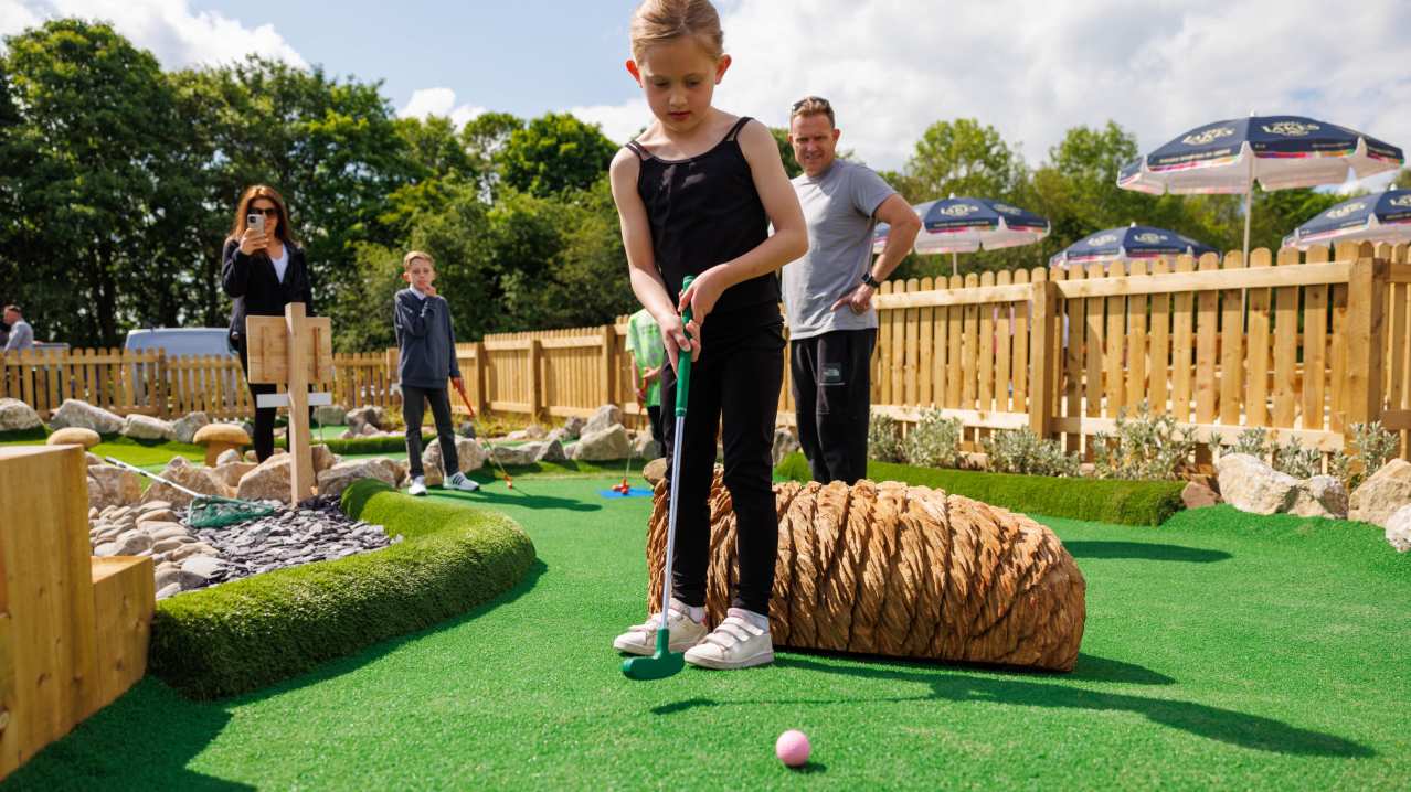 Foxy's Adventure Golf - Featured Image - 6 Foxy's Adventure Golf - Featured Image - 6