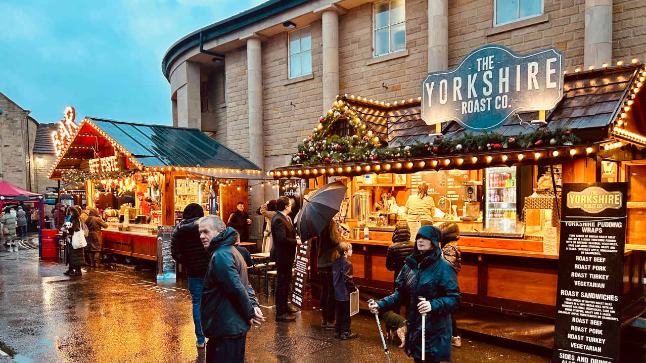 Bakewell Christmas Market - Featured Image - 1