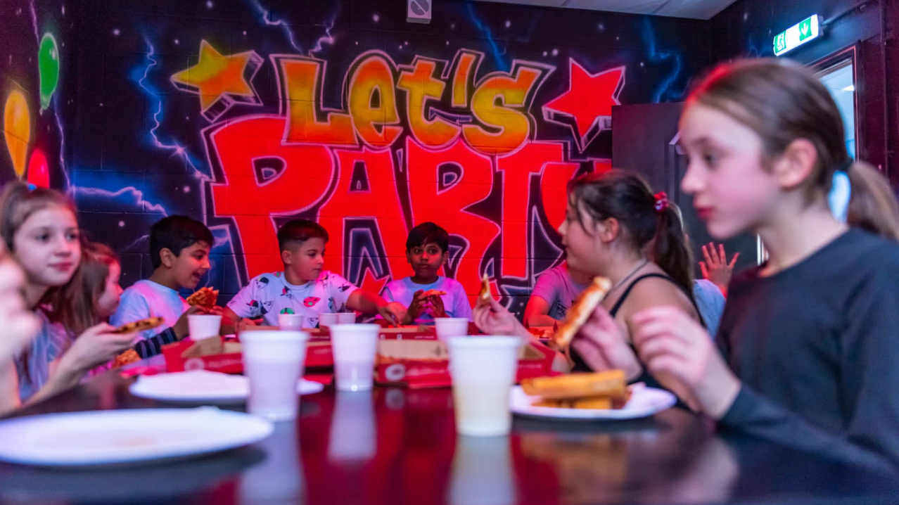 LASER QUEST HATFIELD - Featured Image - 2