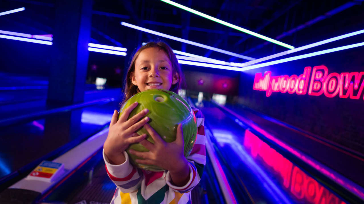 Hollywood Bowl Westwood Cross - Featured Image - 2 Hollywood Bowl Westwood Cross - Featured Image - 2