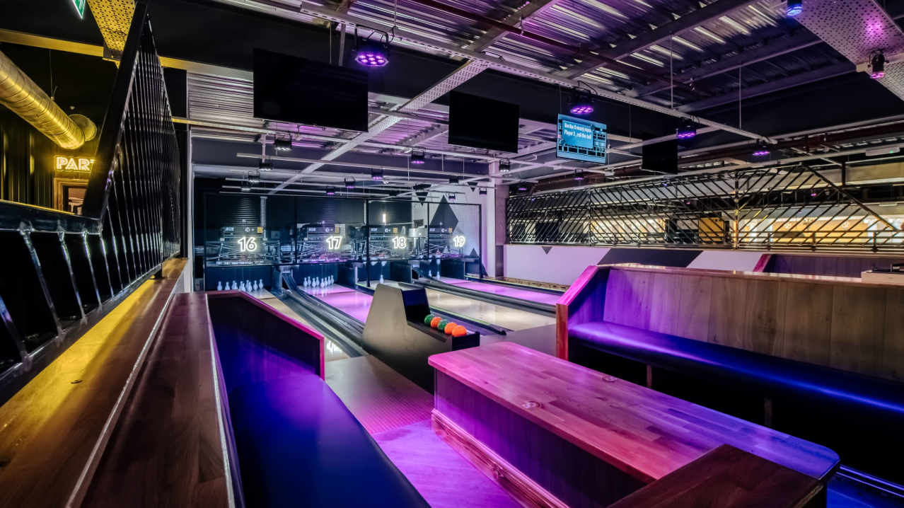 King Pins Bowling - Featured Image - 6 King Pins Bowling - Featured Image - 6