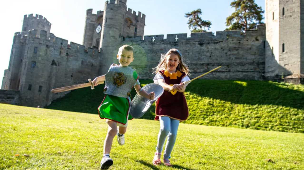 Warwick Castle - Featured Image - 10 Warwick Castle - Featured Image - 10