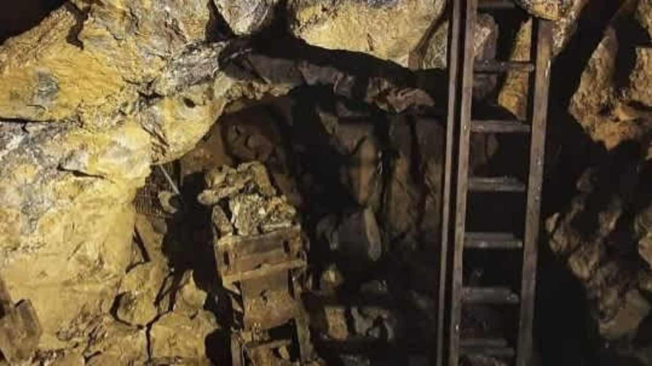 Treak Cliff Cavern - Featured Image - 5