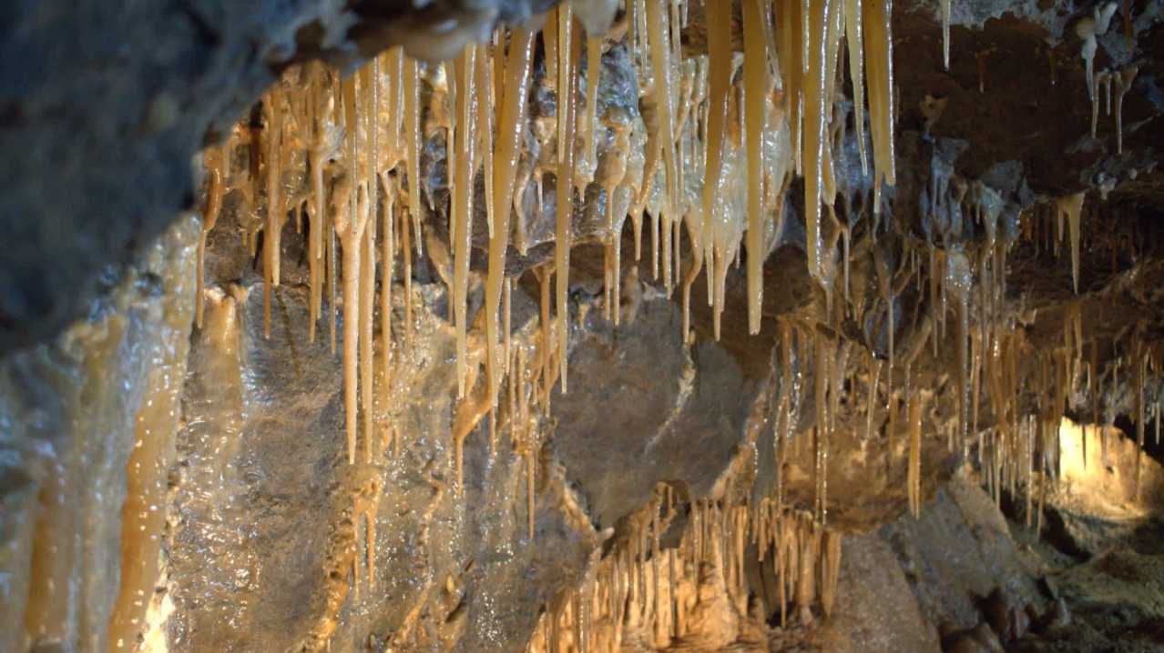 Treak Cliff Cavern - Featured Image - 6