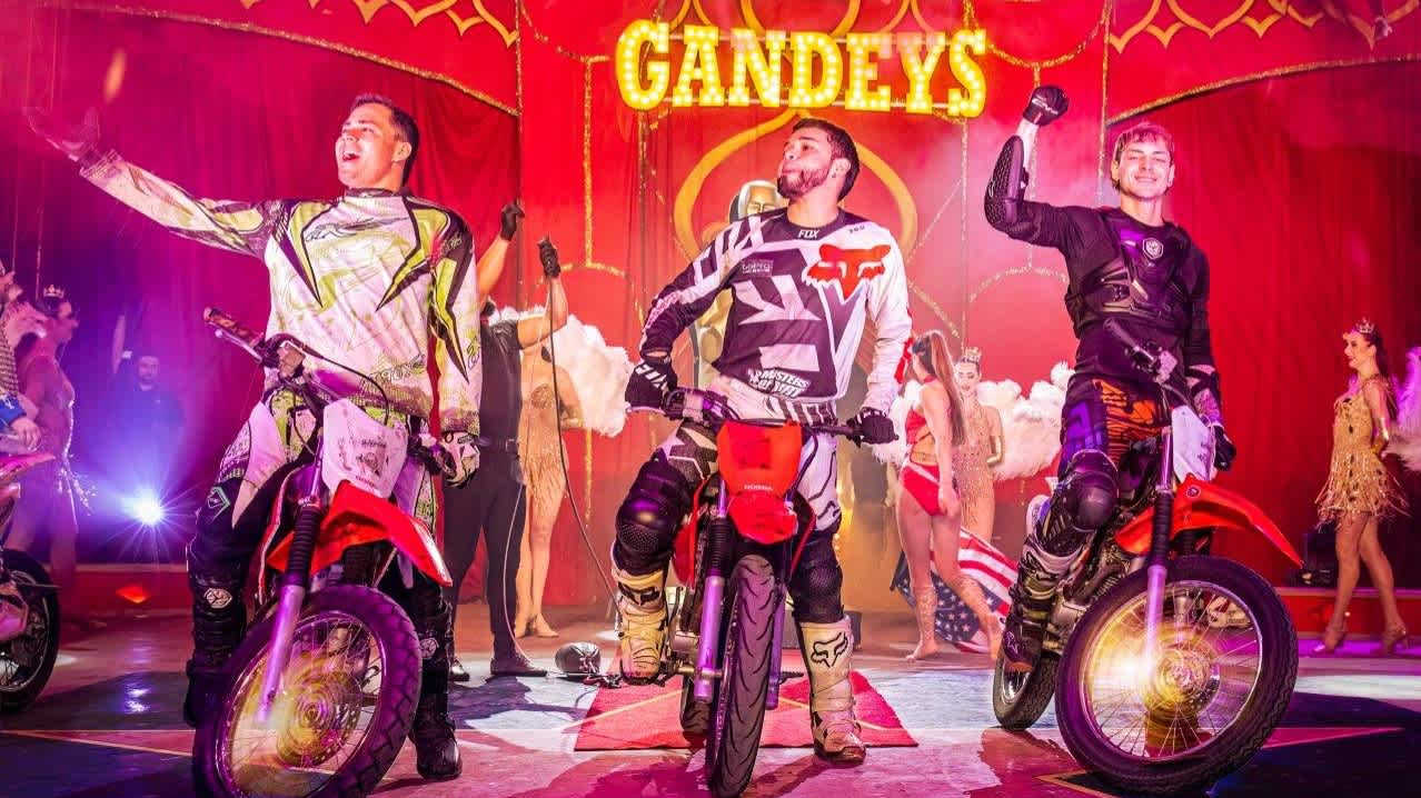 Gandeys Circus - Featured Image - 3