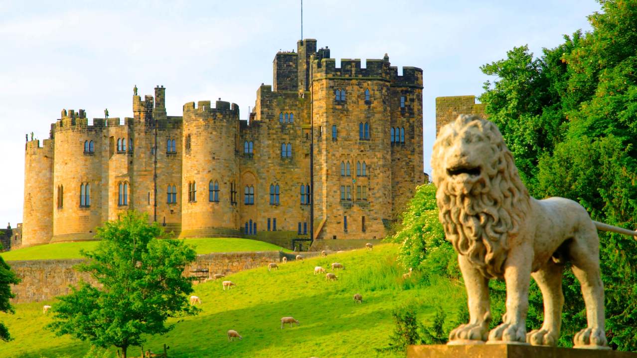 Alnwick Castle - Featured Image - 8 Alnwick Castle - Featured Image - 8