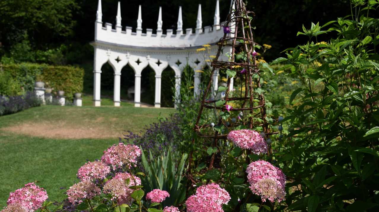 Painswick Rococo Garden - Featured Image - 9