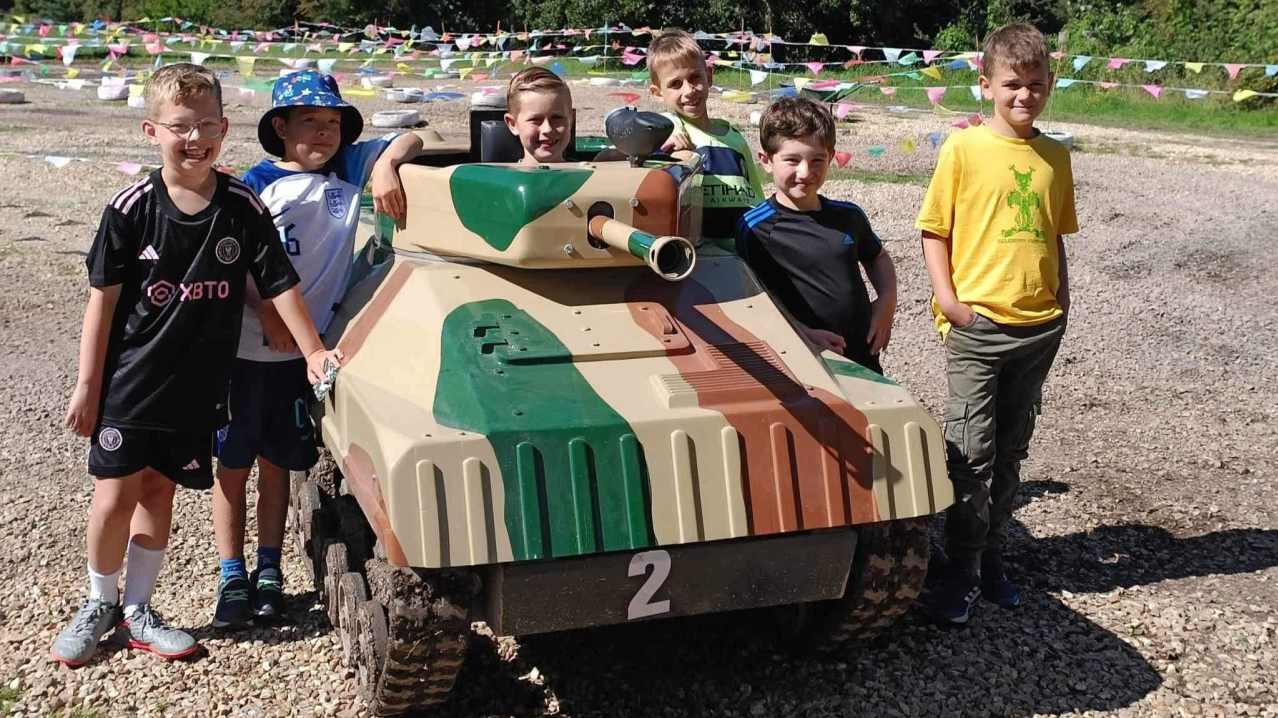 Tanktopia - Featured Image - 3 Tanktopia - Featured Image - 3
