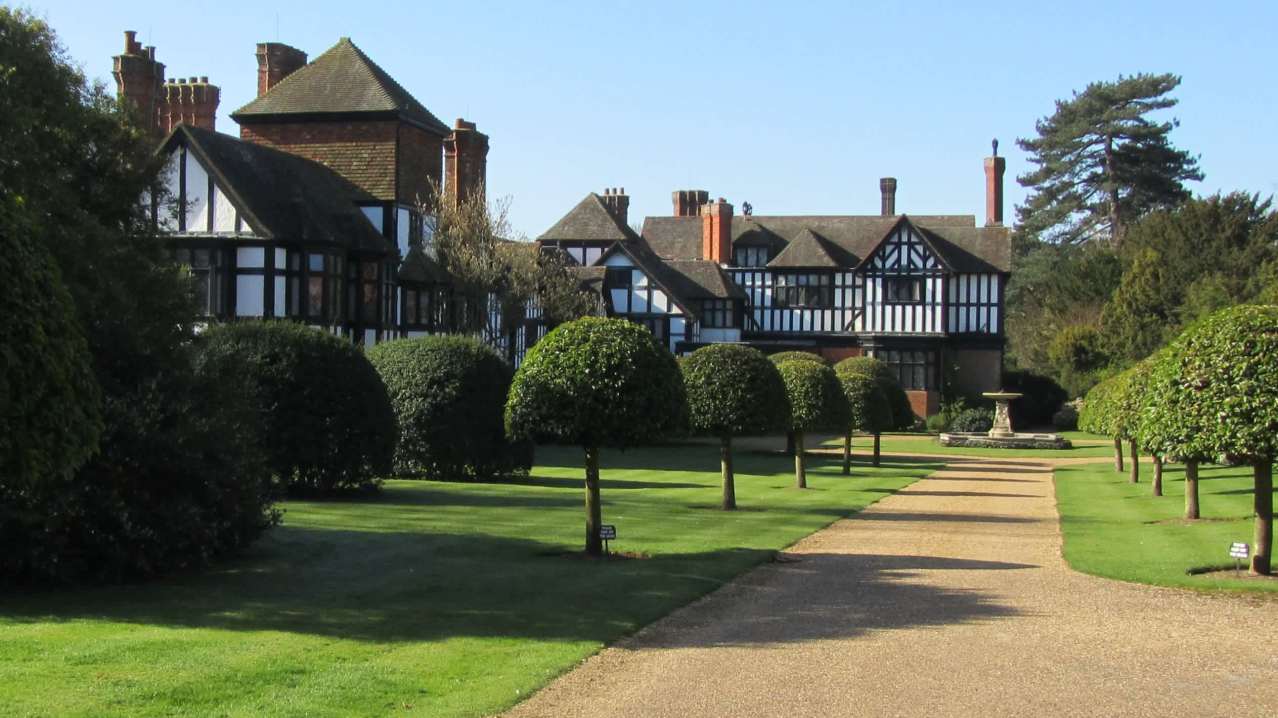 Ascott House and Gardens - Featured Image - 2