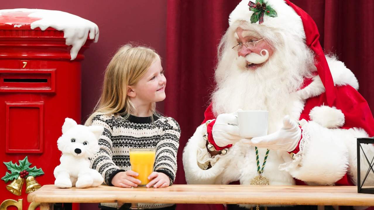 Breakfast with santa
