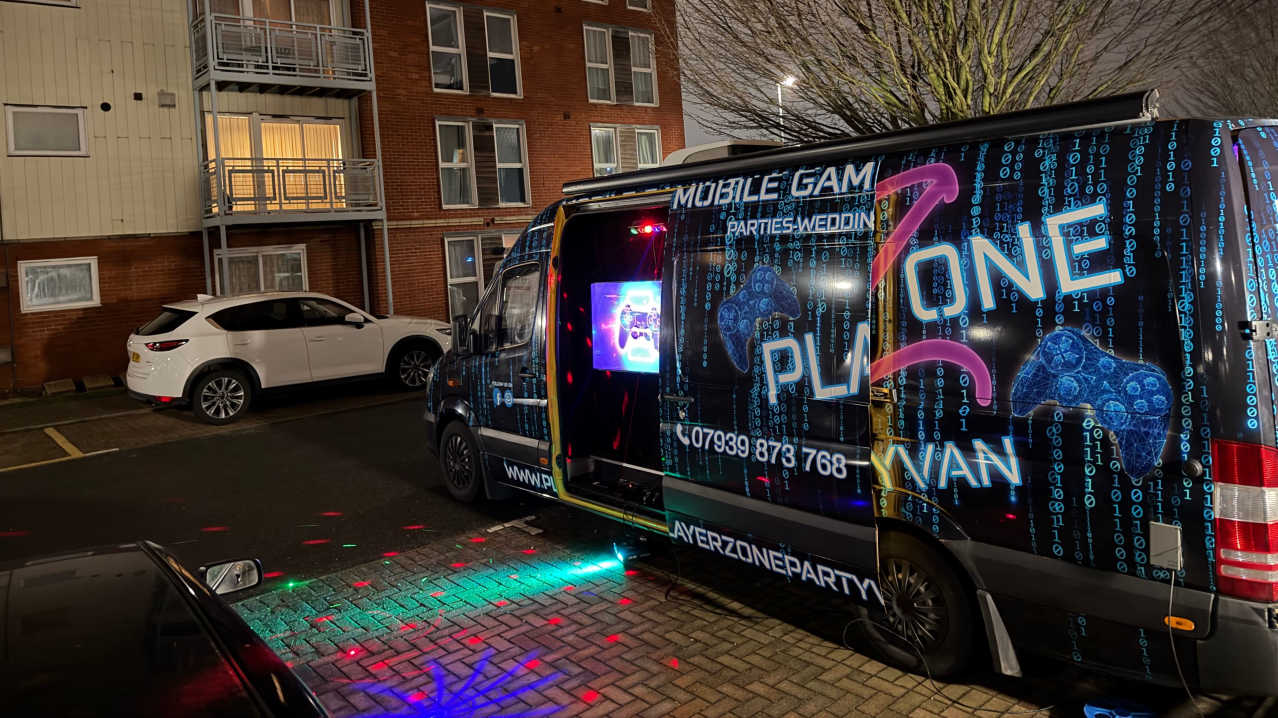 Gaming party van - Featured Image - 3