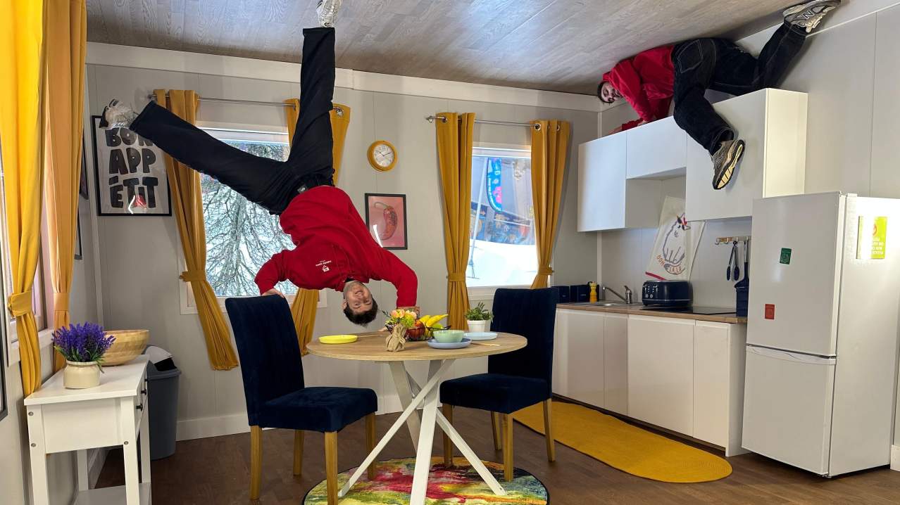 Upside Down House Bristol - Featured Image - 2 Upside Down House Bristol - Featured Image - 2