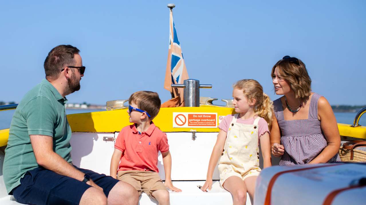 Harbour Ferry Boat Rides - Featured Image - 4
