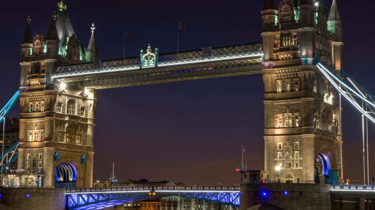 See London By Night - Featured Image - 3 See London By Night - Featured Image - 3