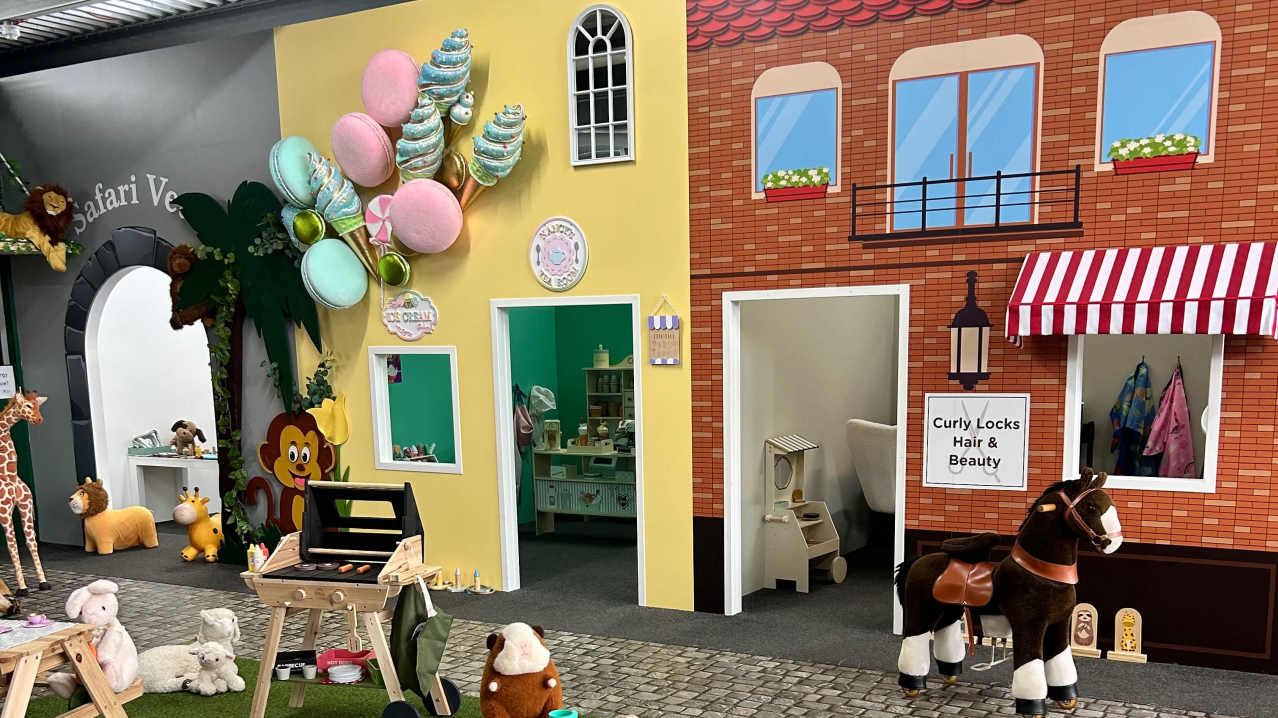 the little cobbled village - Featured Image - 2 the little cobbled village - Featured Image - 2