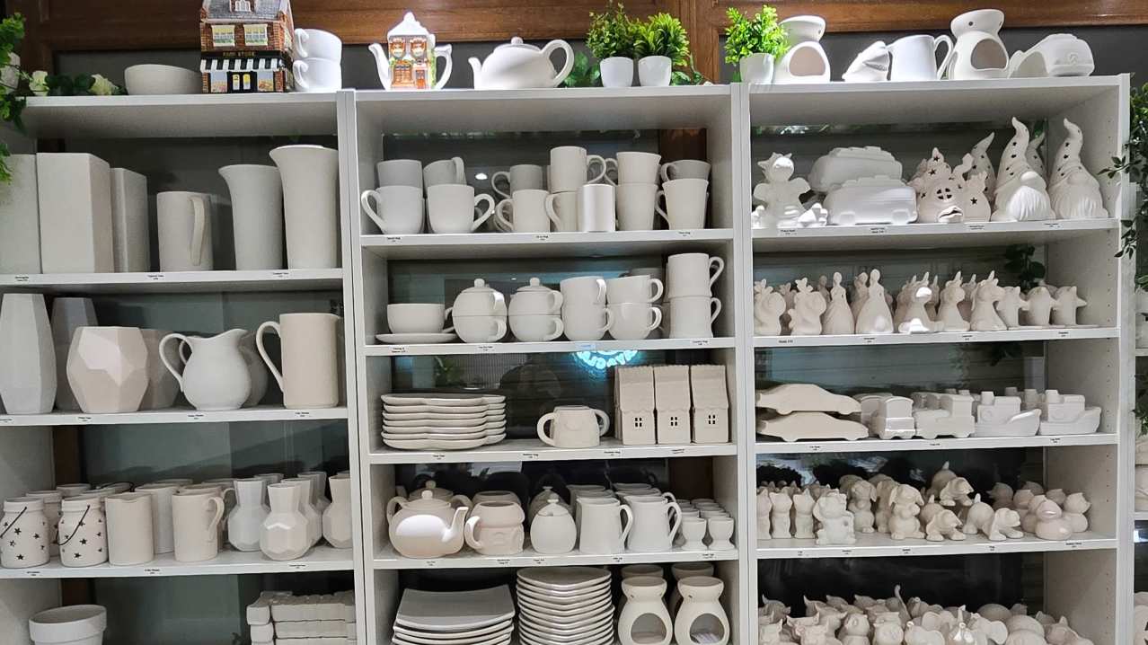 Clay And Glaze - Featured Image - 3