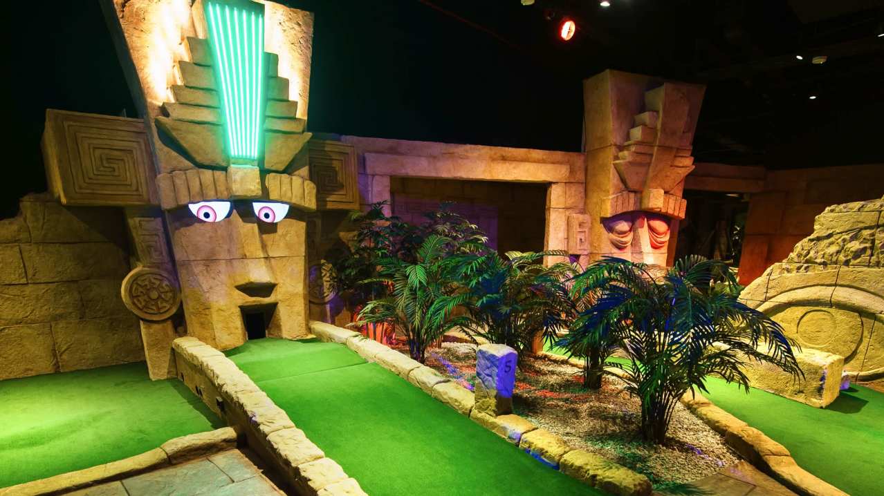 Treetop Golf Manchester - Featured Image - 5