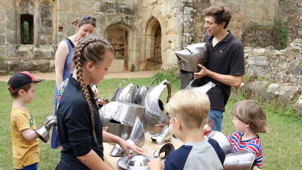 Bodiam Castle - National Trust - Featured Image - 9 Bodiam Castle - National Trust - Featured Image - 9