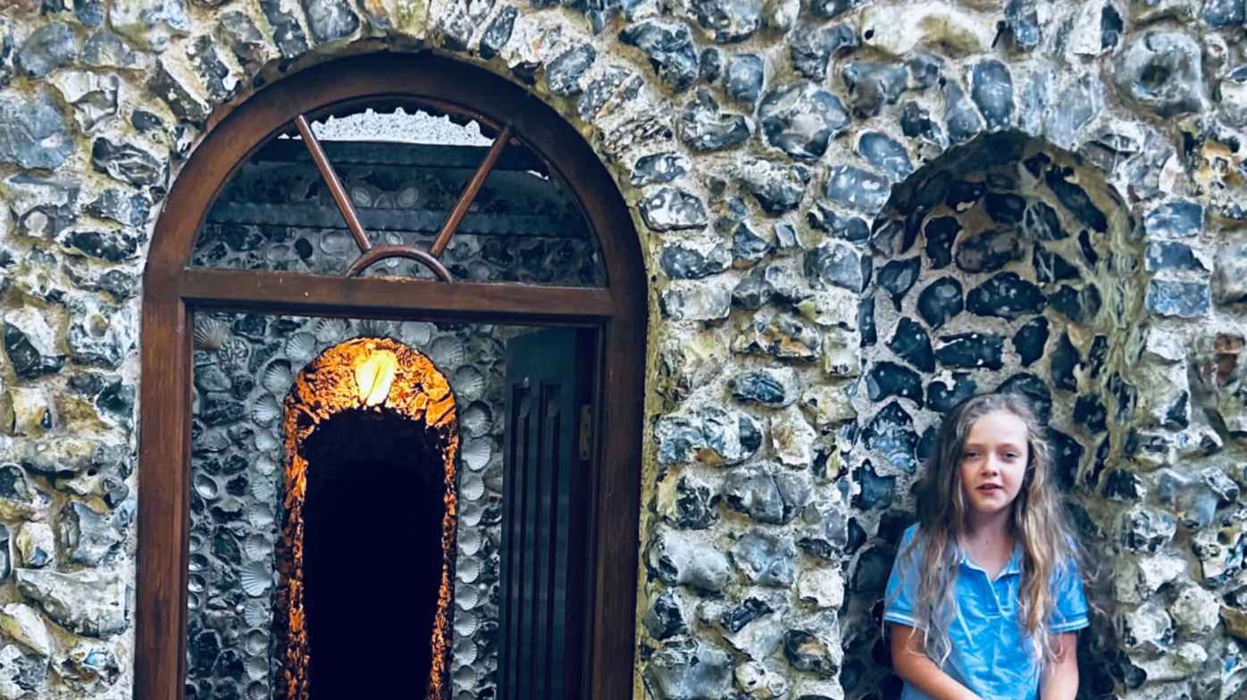 My Daughter at the entrance My Daughter at the entrance