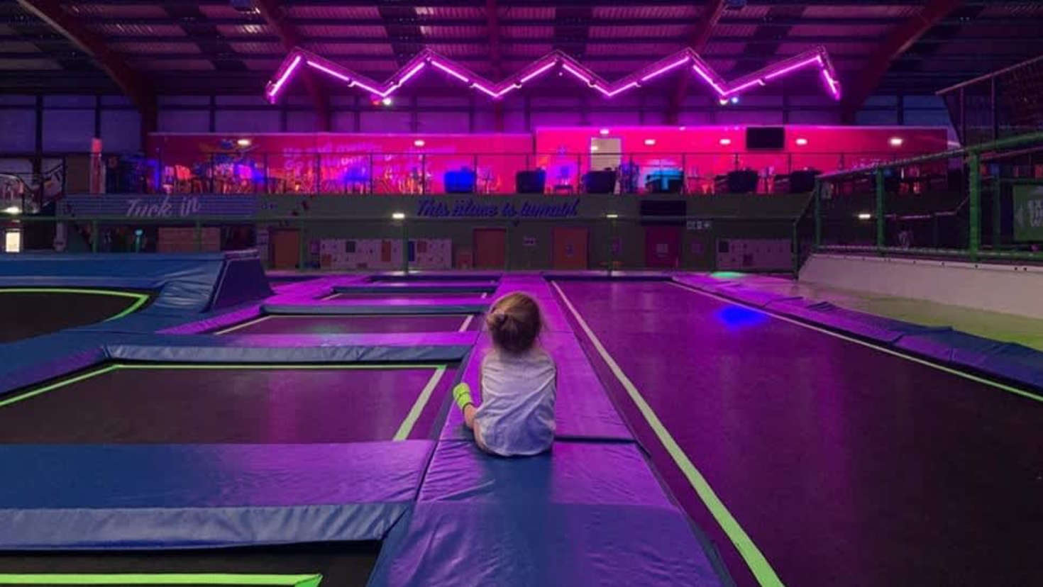 AirHop Edinburgh - Featured Image - 2