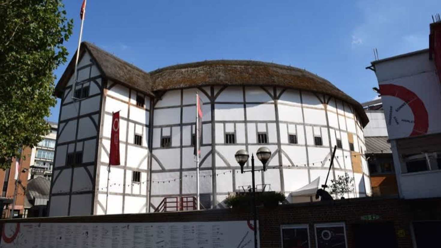 Side view of Shakespeare’s Globe Theatre exterior from the riverside