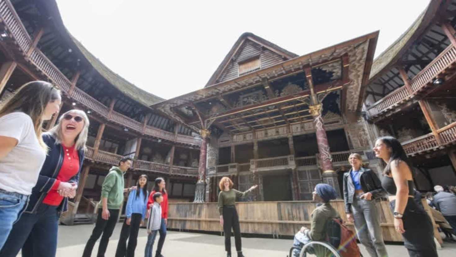Wheelchair accessible guided tour at Shakespeare’s Globe Theatre courtyard.