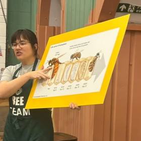 School Holiday Honey Harvest Workshop for Kids in London - Featured Image - 1