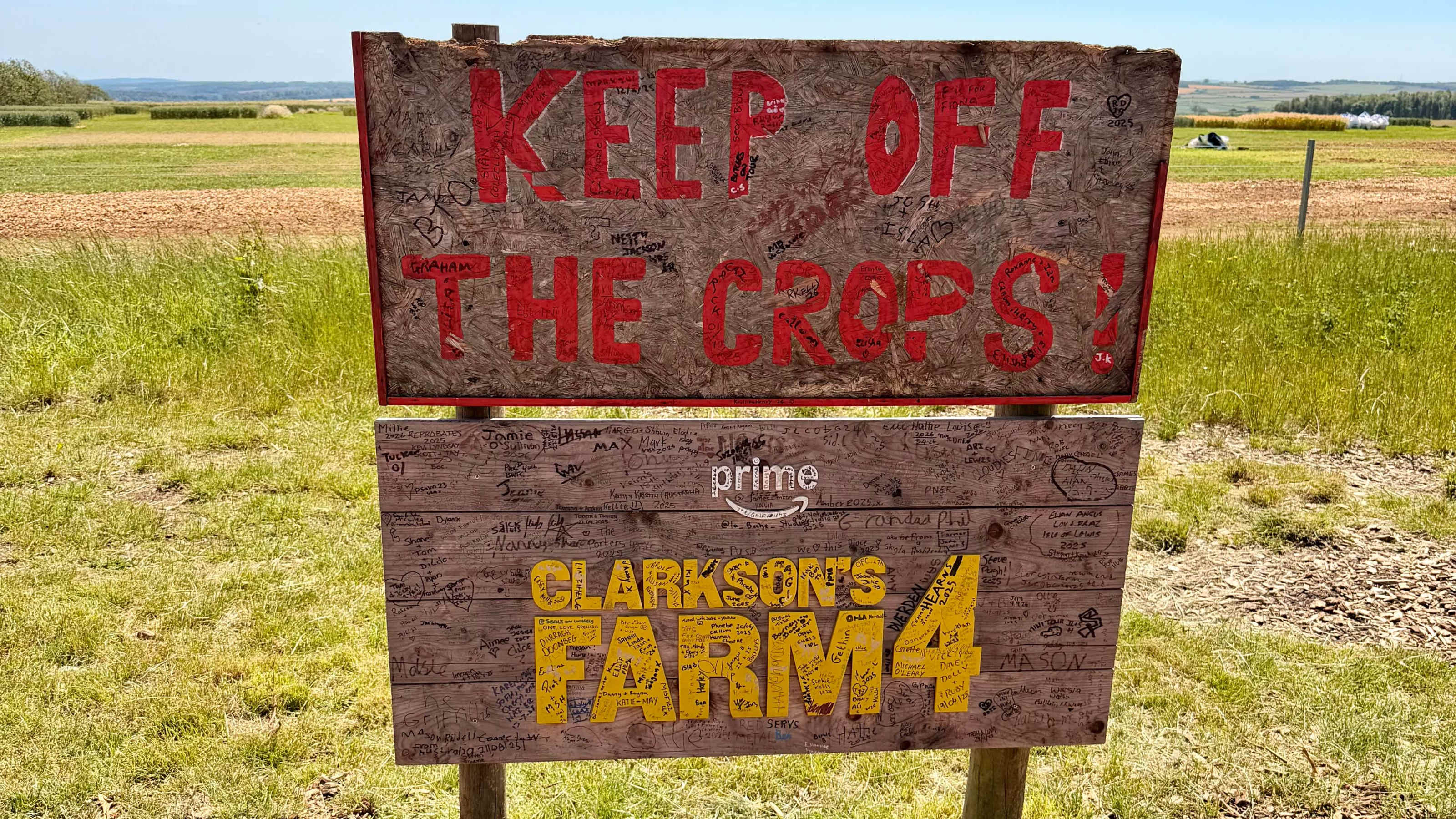 One of the most recognisable landmarks on the farm, the famous ‘Keep Off the Crops’ sign was a must-see for Clarkson’s Farm fans like us!