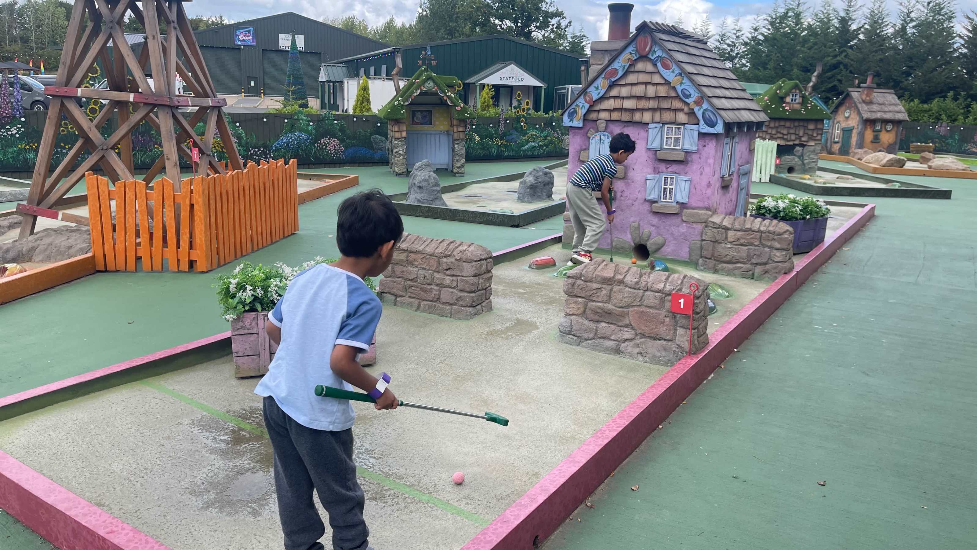 Fellumpa Mini Golf - included in the ticket price
